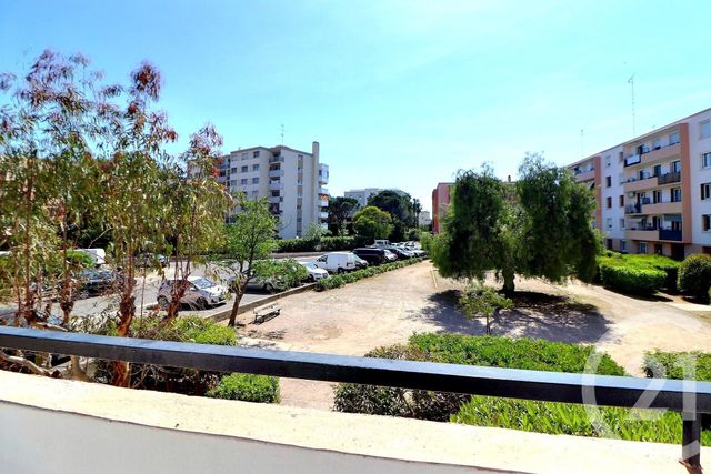 Appartement T3 à vendre - 3 pièces - 55.91 m2 - ST RAPHAEL - 83 - PROVENCE-ALPES-COTE-D-AZUR - Century 21 Sud Habitat